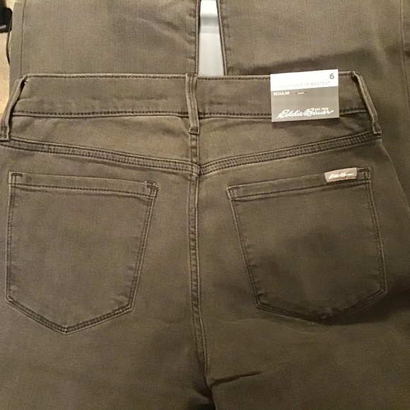 NWT - Eddie Bauer high rise bootcut jeans - Picture 7 of 12